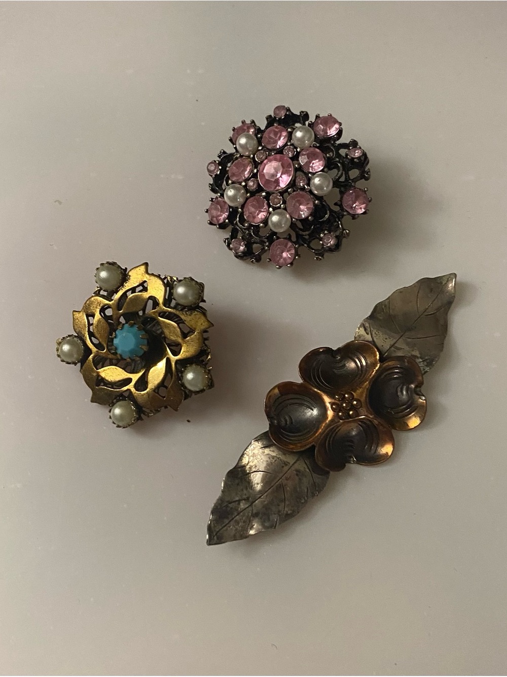 Vintage Pink Crystal and Pearl Floral Brooch - Unbranded
